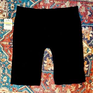 NWT Free People Black Biker Shorts size M/L